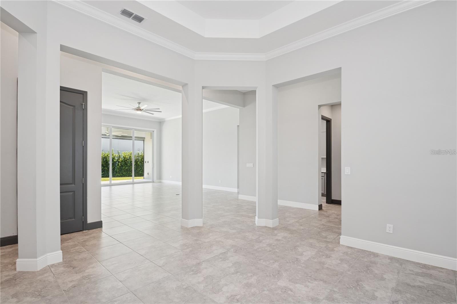 WEST LAKE HANCOCK ESTATES - Residential Lease