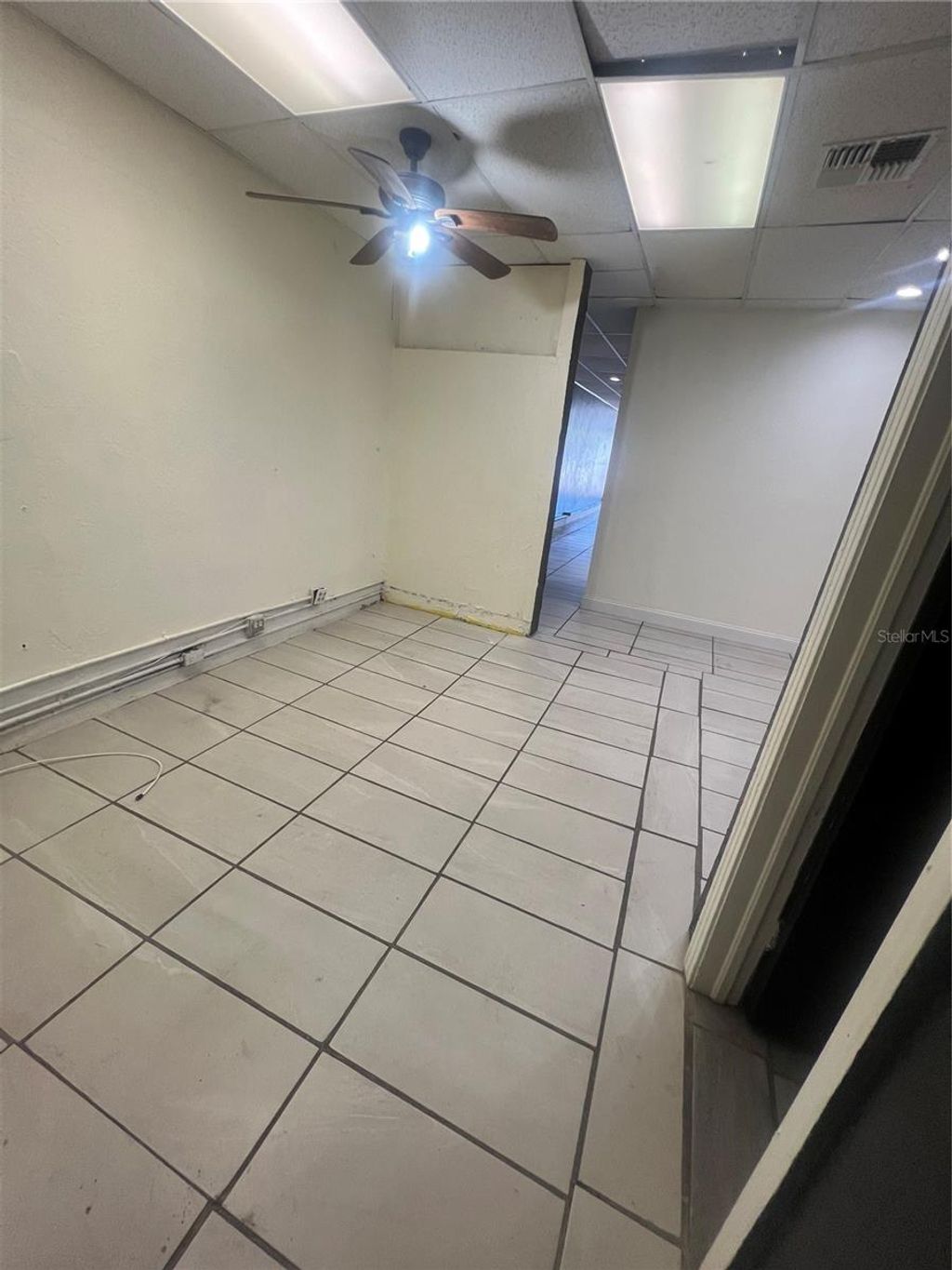 Photo of 1407 N Betty Lane #1411, Clearwater, FL 33755 (MLS # TB8440084)