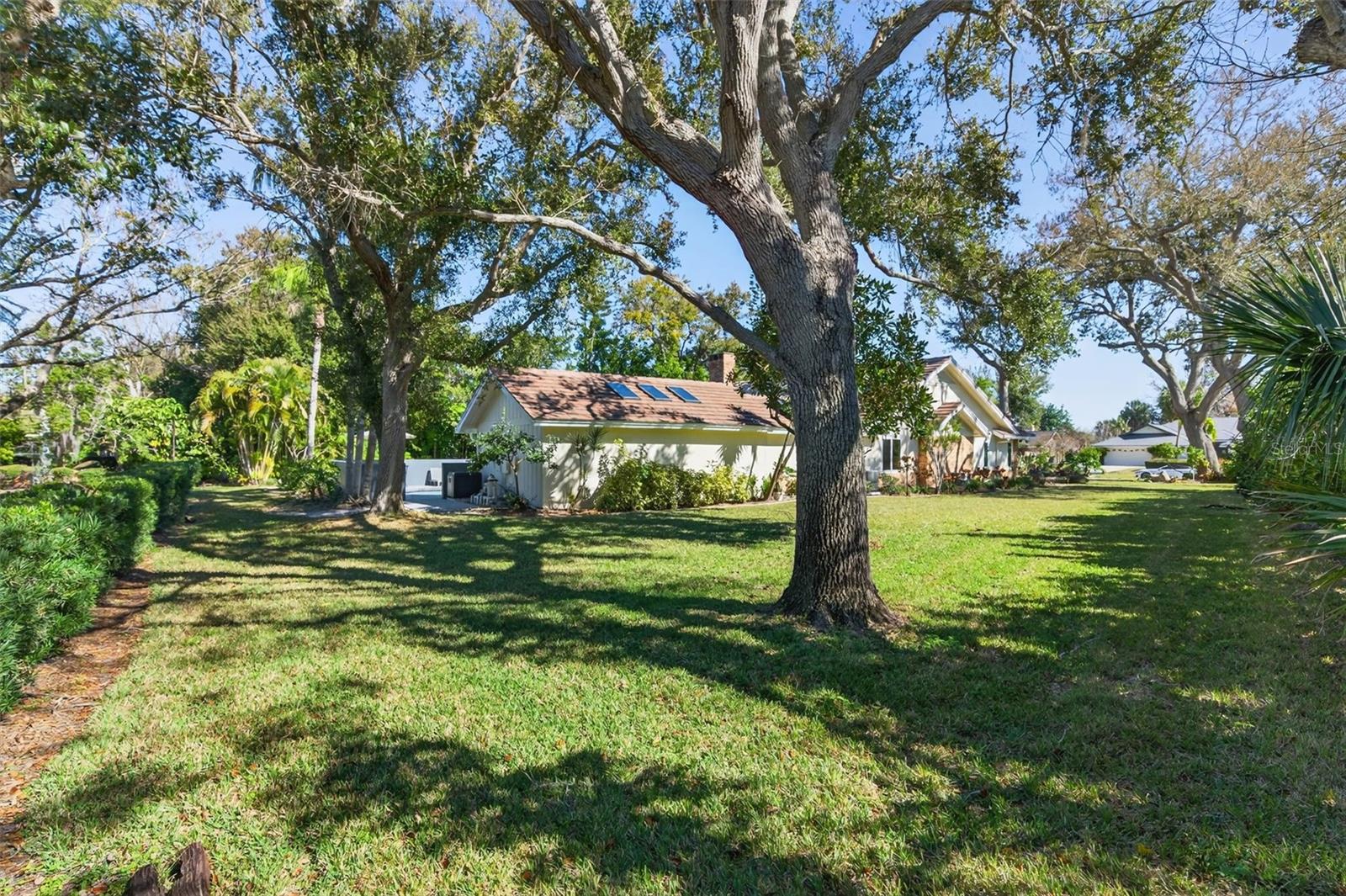 RIVERVIEW LANDINGS - Residential