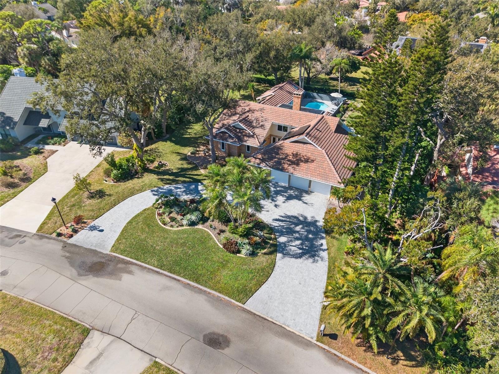 RIVERVIEW LANDINGS - Residential