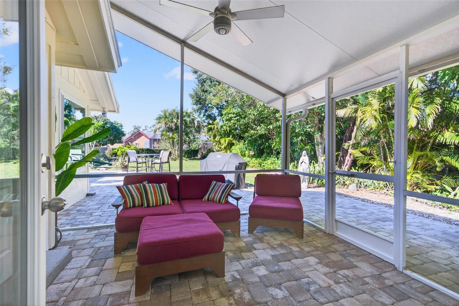 RIVERVIEW LANDINGS - Residential