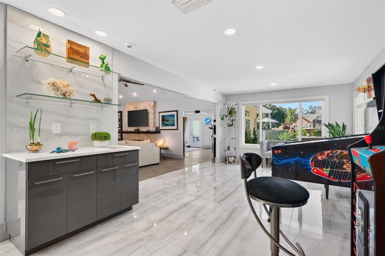 RIVERVIEW LANDINGS - Residential