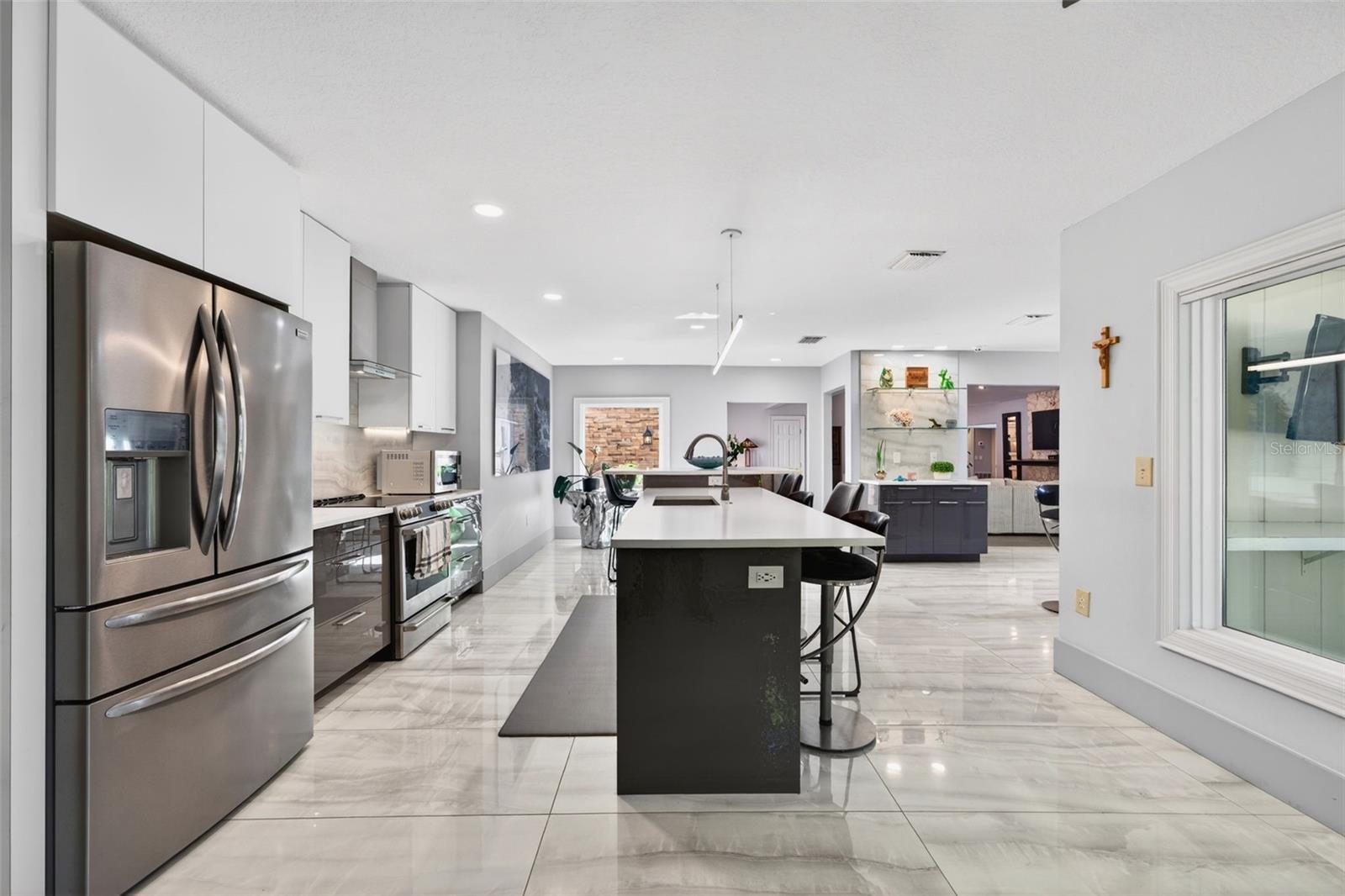 RIVERVIEW LANDINGS - Residential