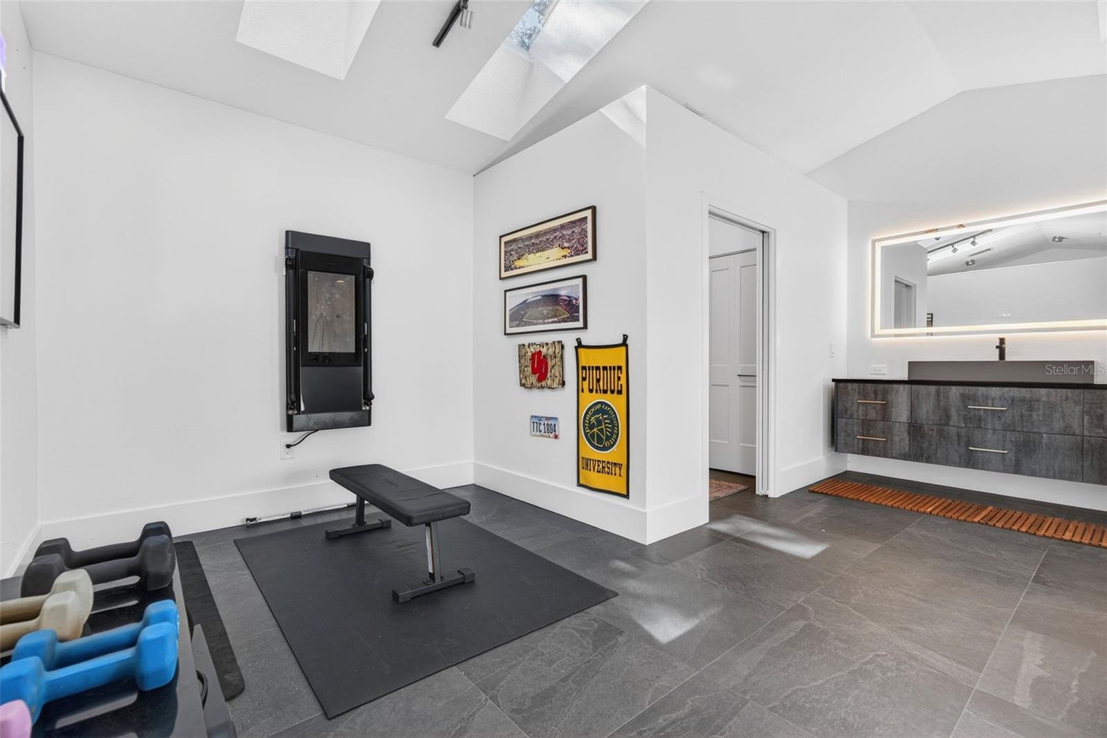 RIVERVIEW LANDINGS - Residential