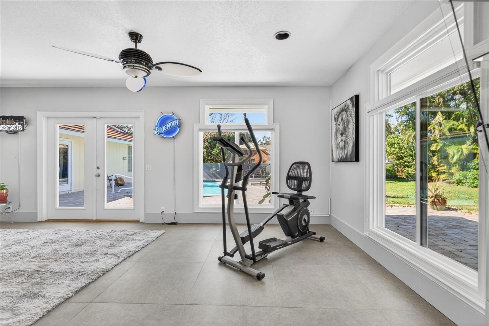 RIVERVIEW LANDINGS - Residential