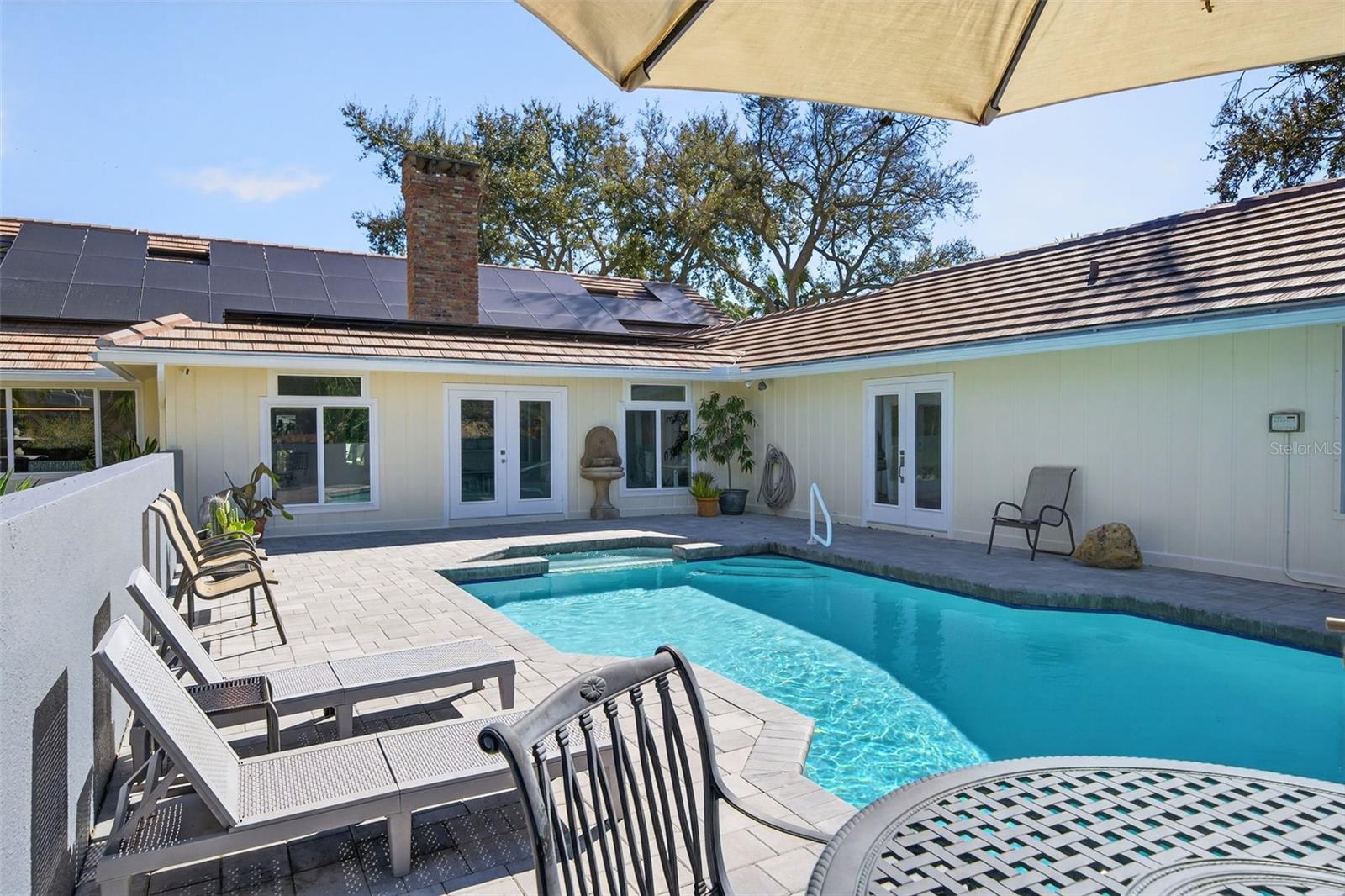 RIVERVIEW LANDINGS - Residential