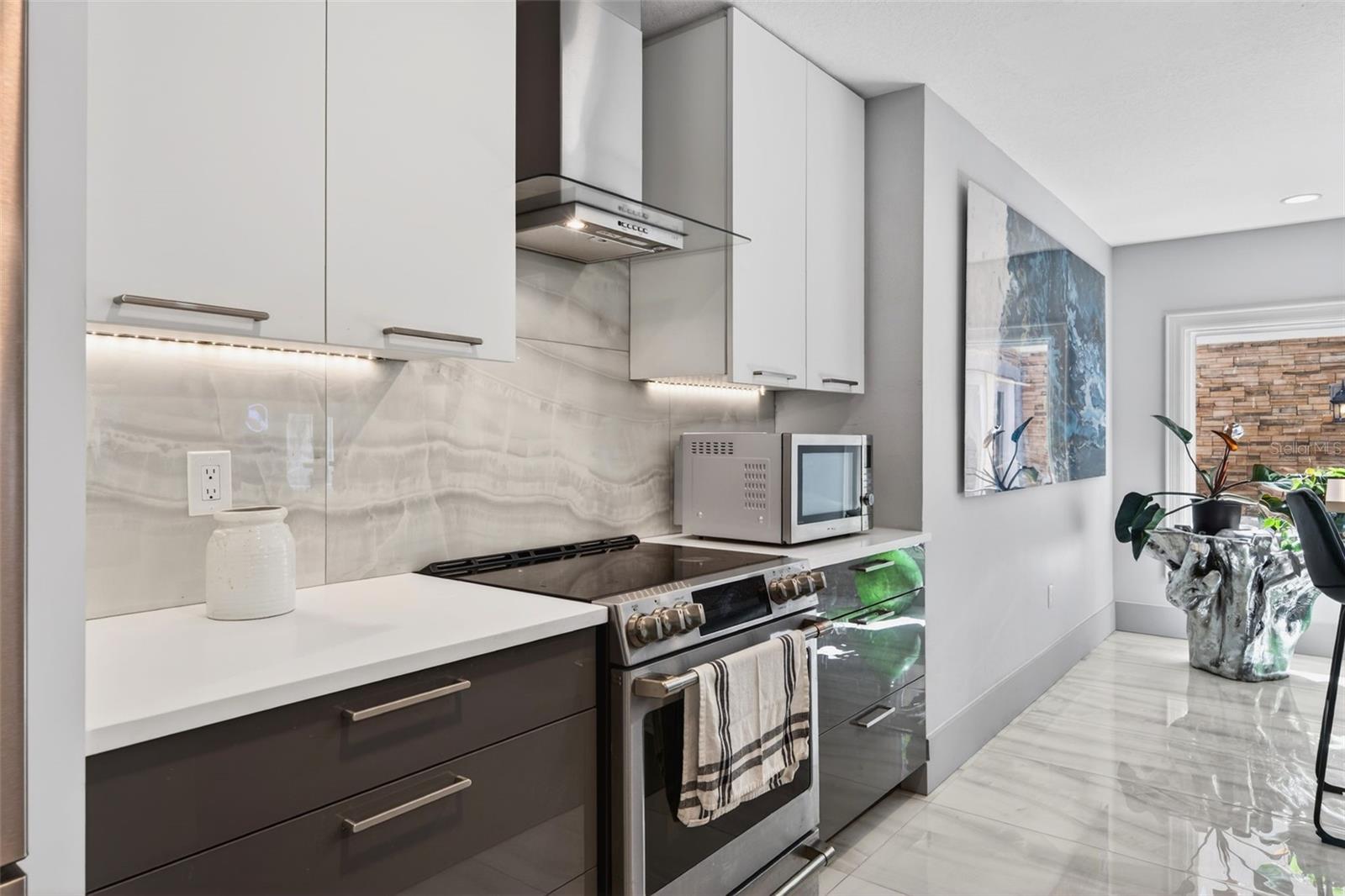 RIVERVIEW LANDINGS - Residential