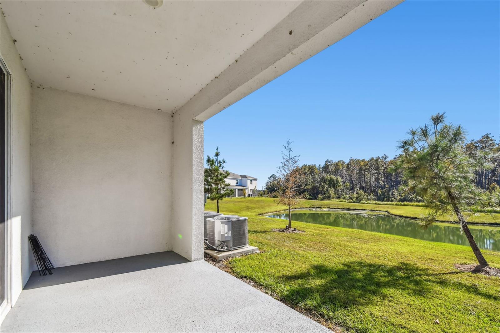 MEADOW RDG PH A-1 - Residential Lease