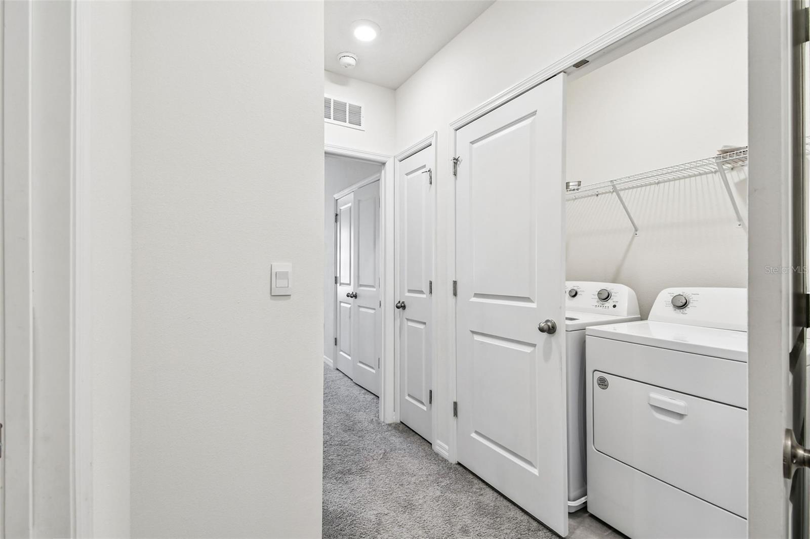 MEADOW RDG PH A-1 - Residential Lease