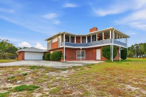 Photo of 8837 Oakwood Drive, Lake Wales, FL 33898 (MLS # P4937311)