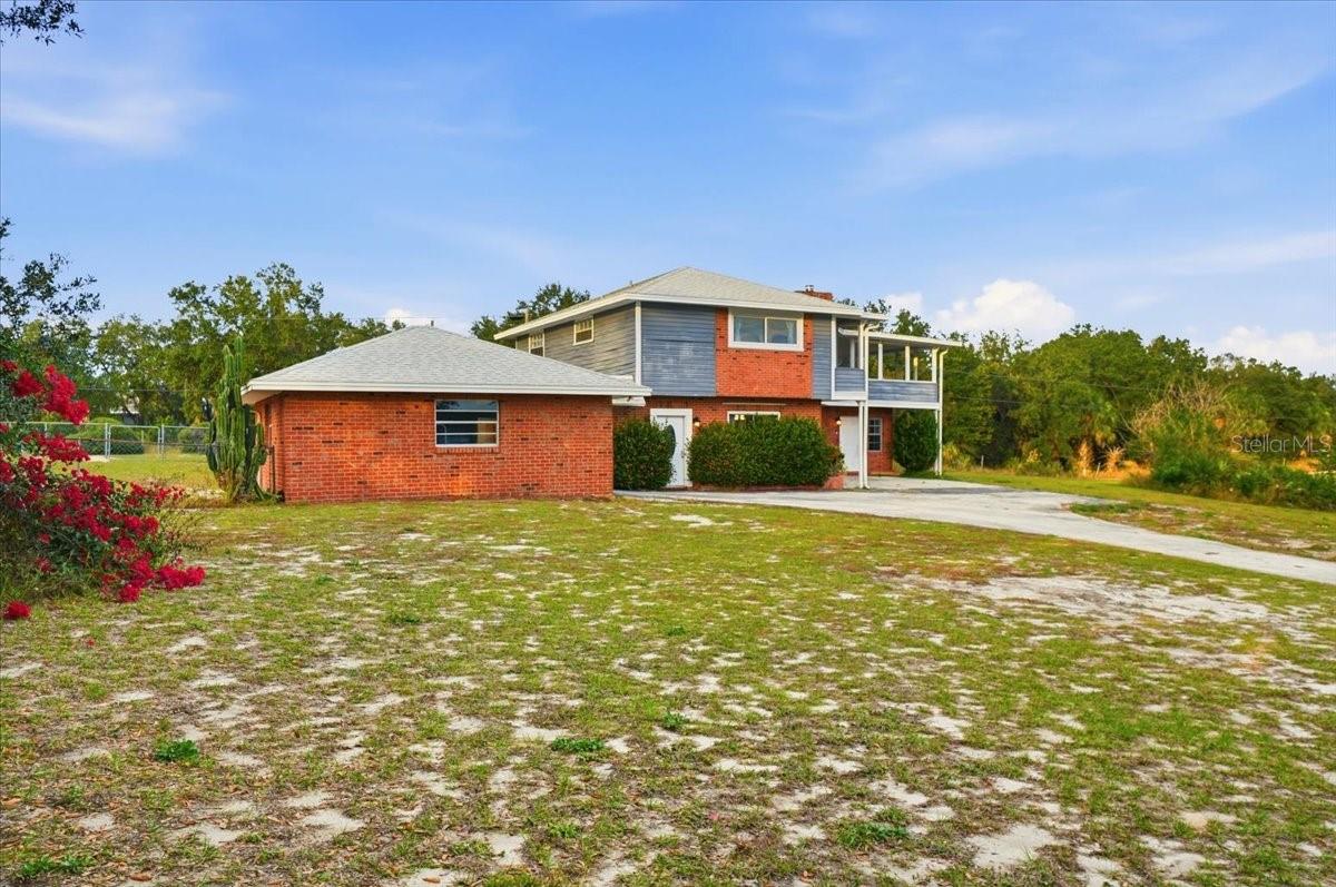 WALK-IN-WATER LAKE ESTATES PH 1 - Residential