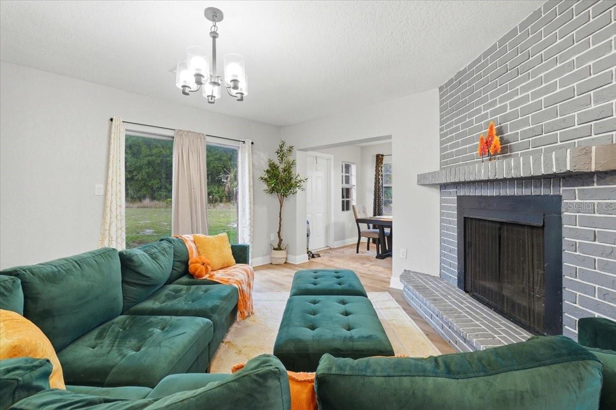 WALK-IN-WATER LAKE ESTATES PH 1 - Residential