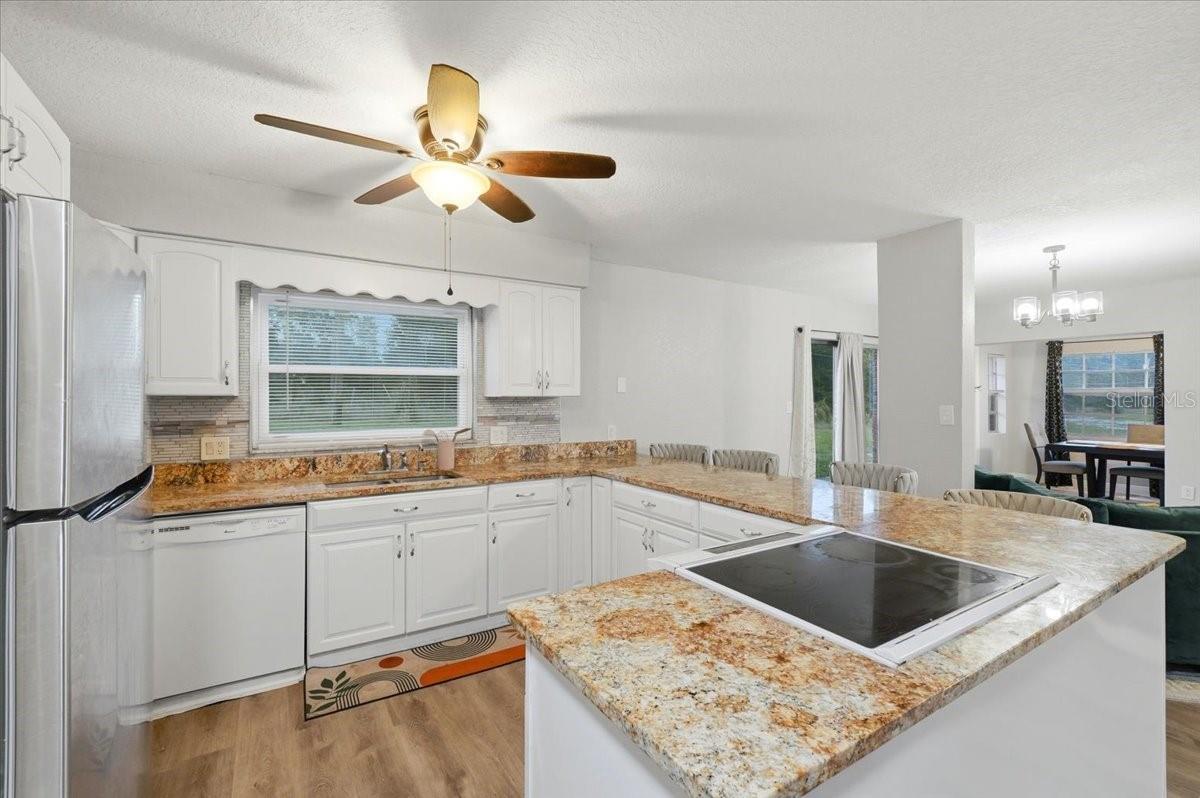 WALK-IN-WATER LAKE ESTATES PH 1 - Residential