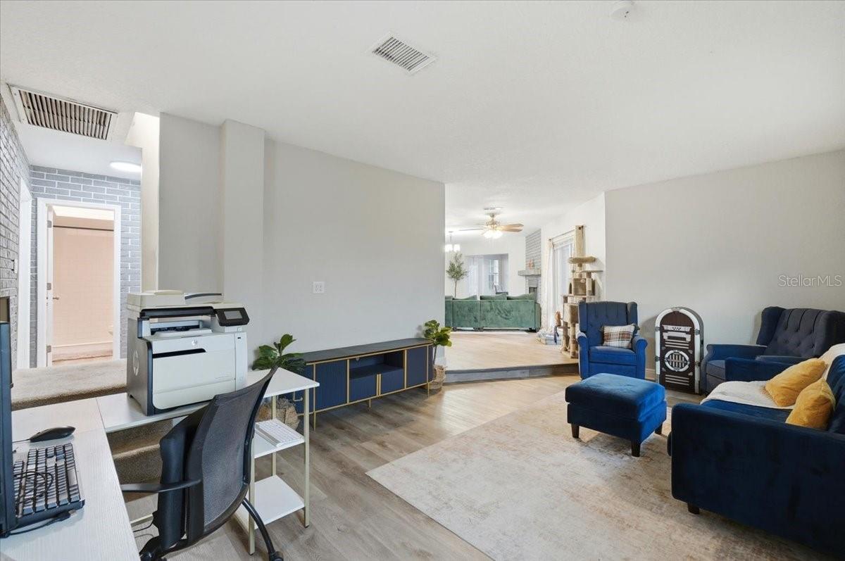 WALK-IN-WATER LAKE ESTATES PH 1 - Residential