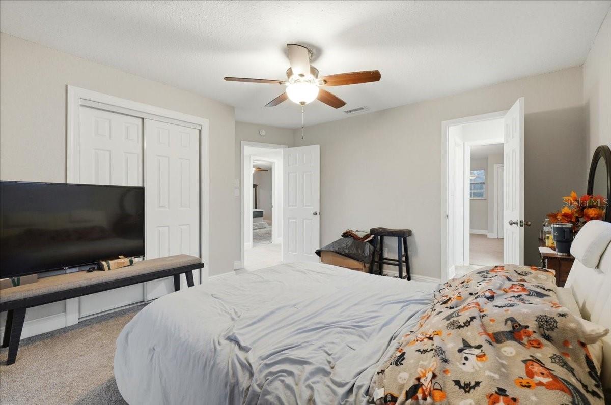 WALK-IN-WATER LAKE ESTATES PH 1 - Residential