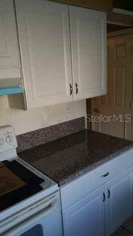 HIDDEN LAKES VILLAGE - Residential Lease