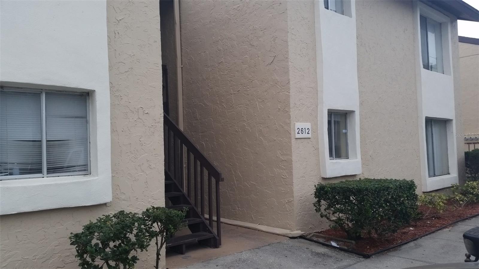 HIDDEN LAKES VILLAGE - Residential Lease