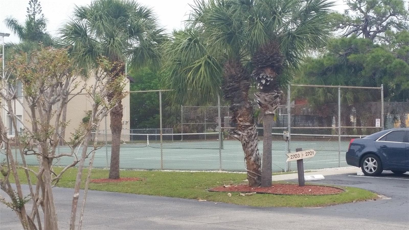 HIDDEN LAKES VILLAGE - Residential Lease