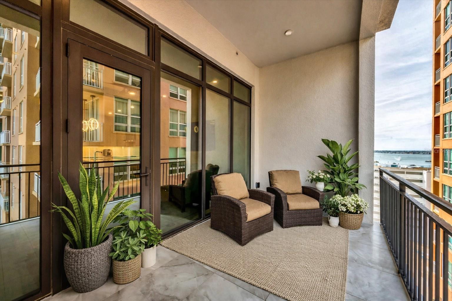 THE DEMARCAY - Residential