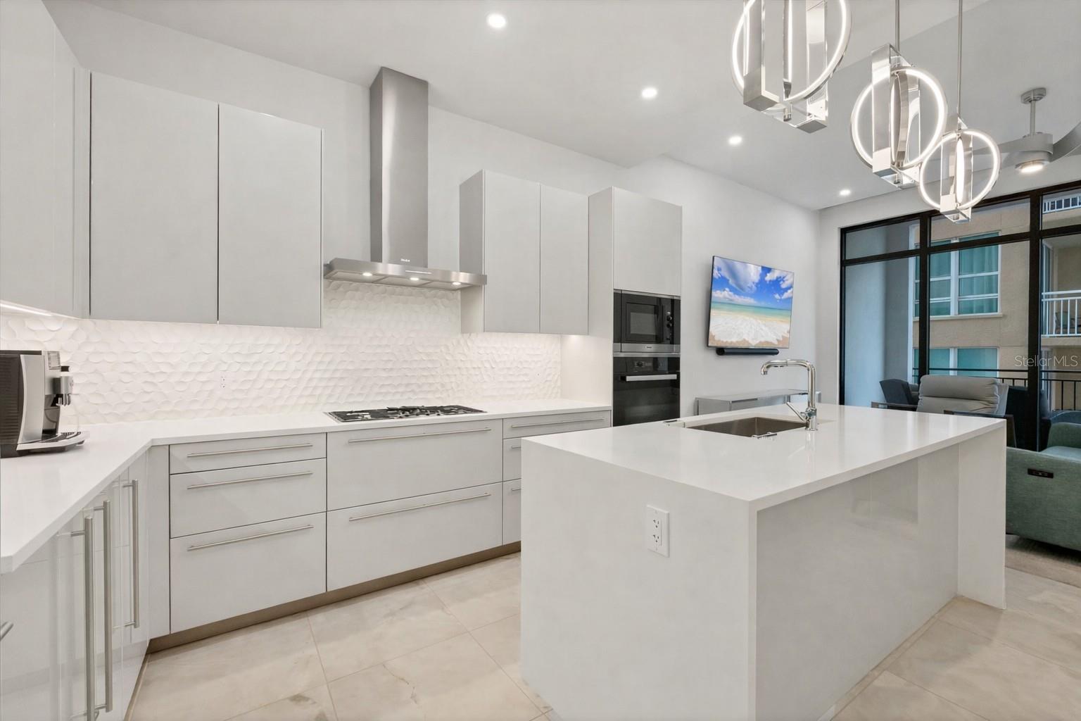 THE DEMARCAY - Residential