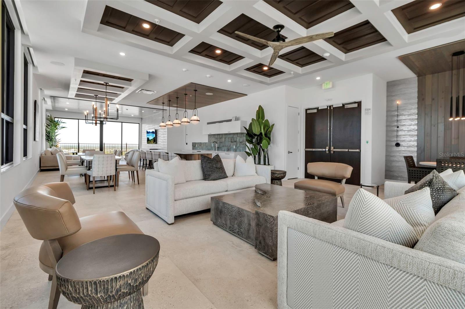 THE DEMARCAY - Residential