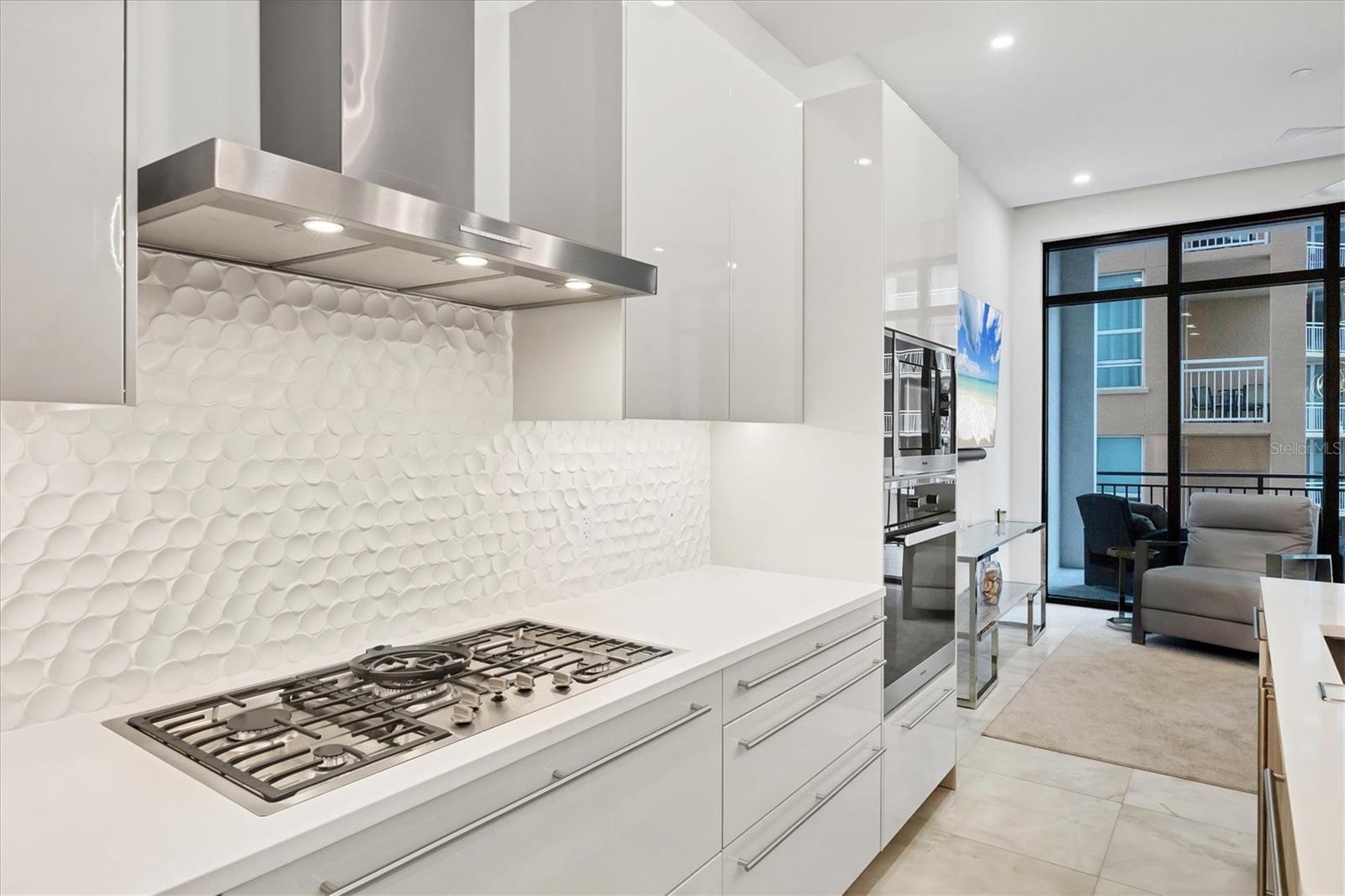 THE DEMARCAY - Residential