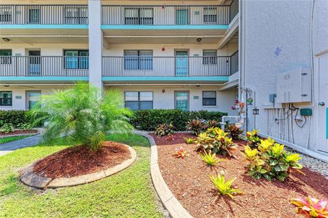 Photo of 175 Kings Highway #1114, Punta Gorda, FL 33983 (MLS # C7509185)