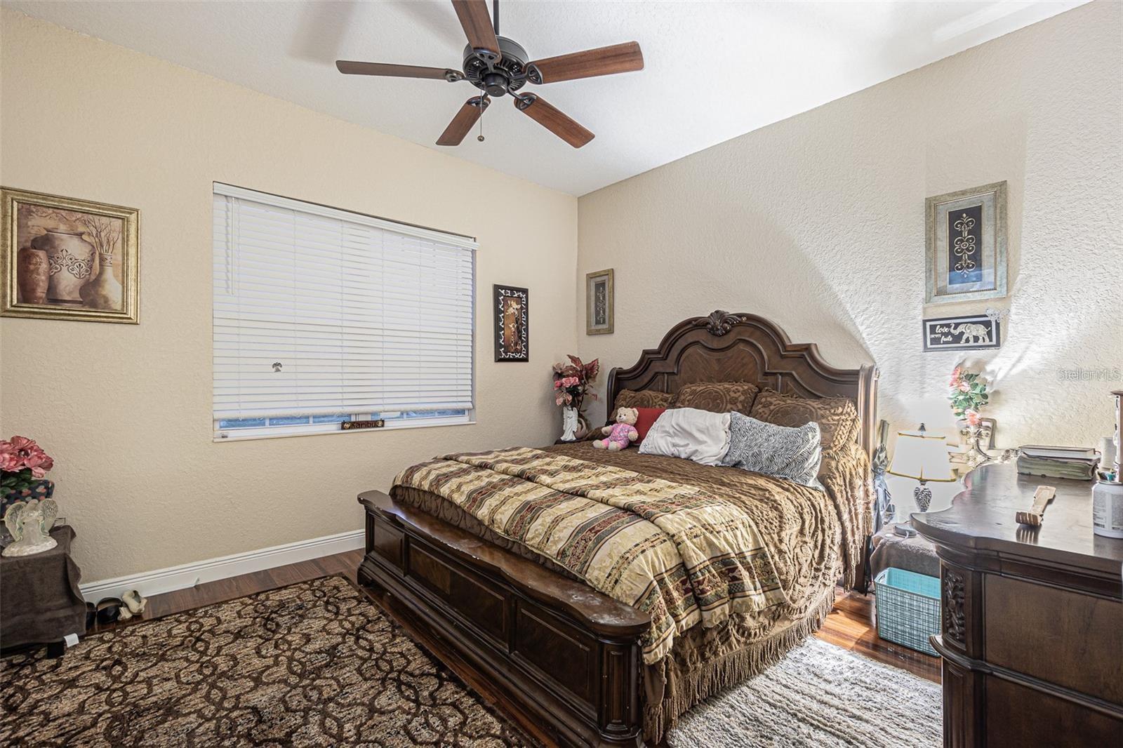 DOVER GROVES - Residential