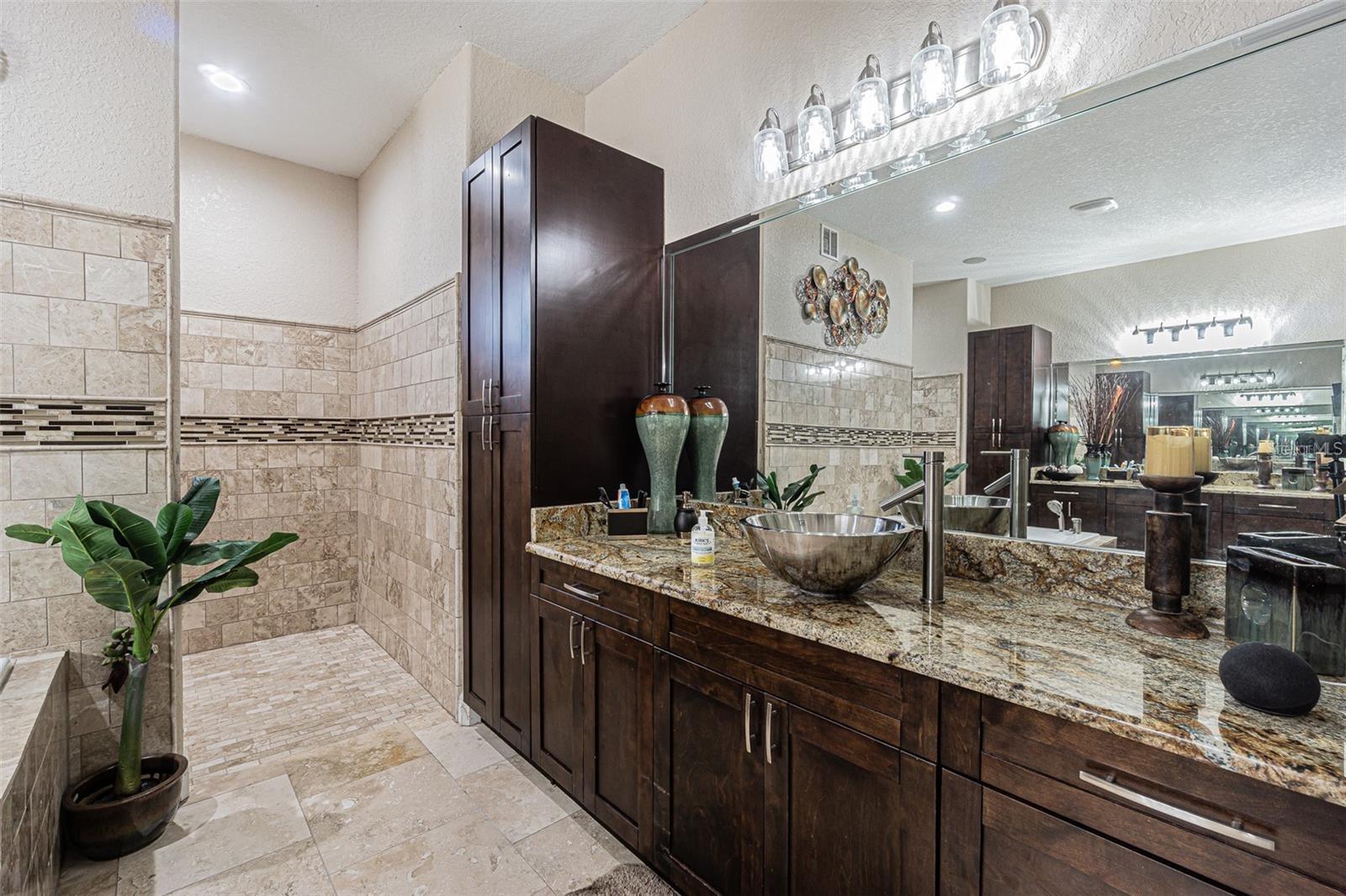 DOVER GROVES - Residential