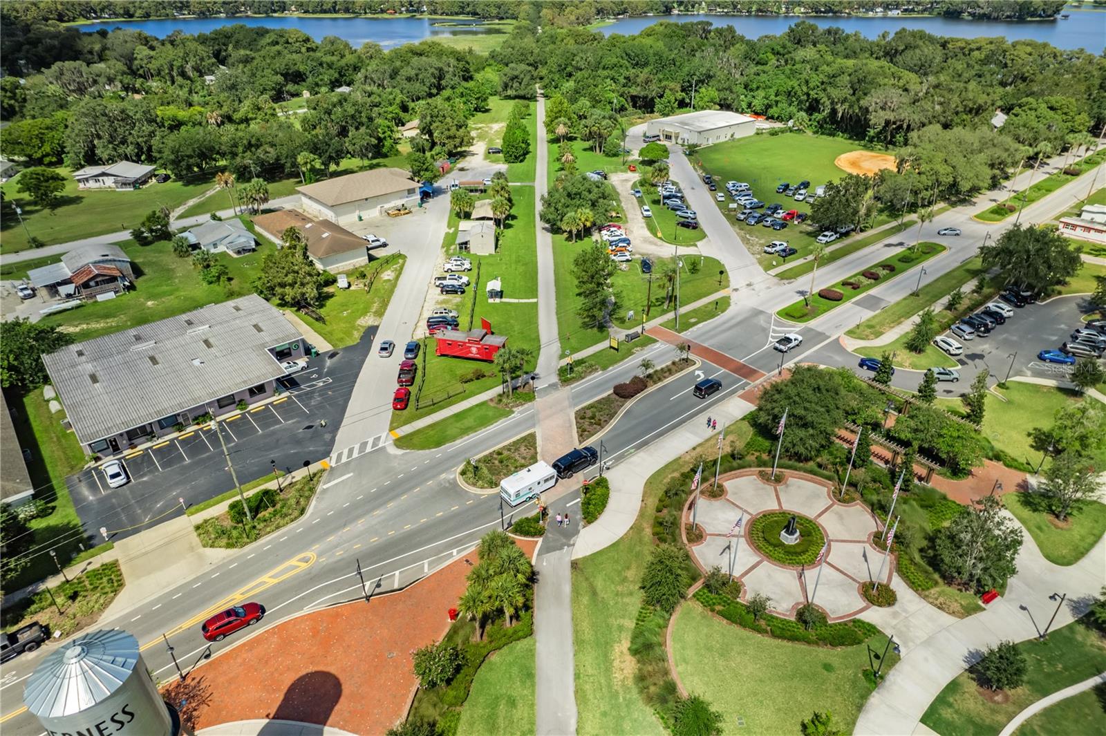 LAKE ESTATES - Residential