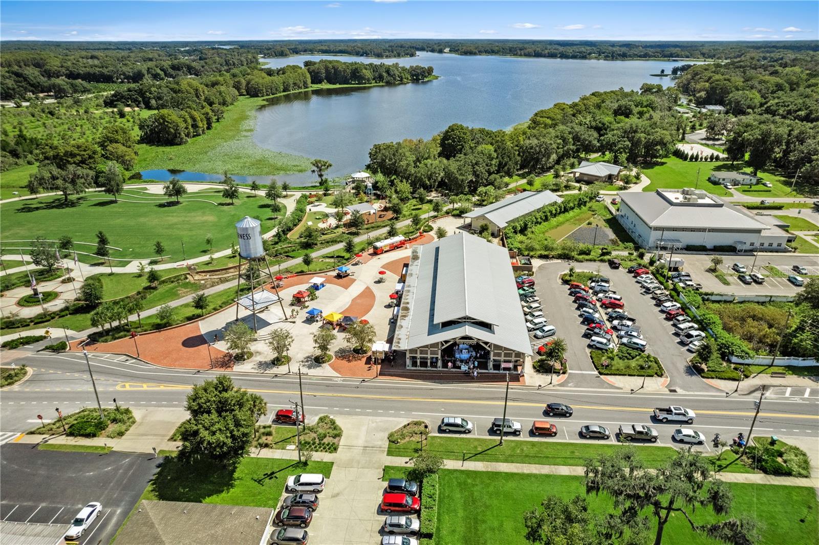 LAKE ESTATES - Residential