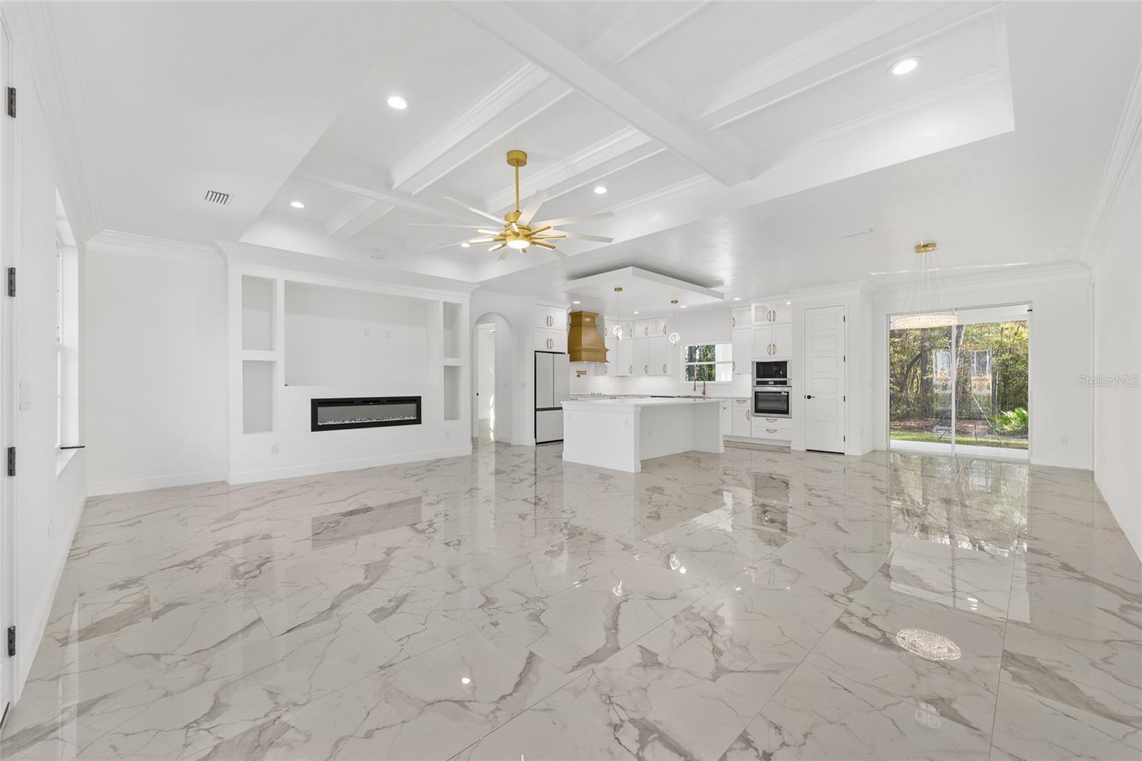 ROLLING HILLS UN 4 - Residential