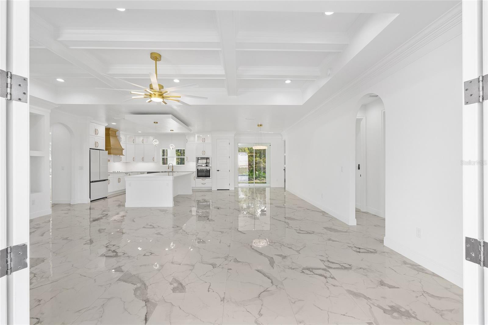 ROLLING HILLS UN 4 - Residential