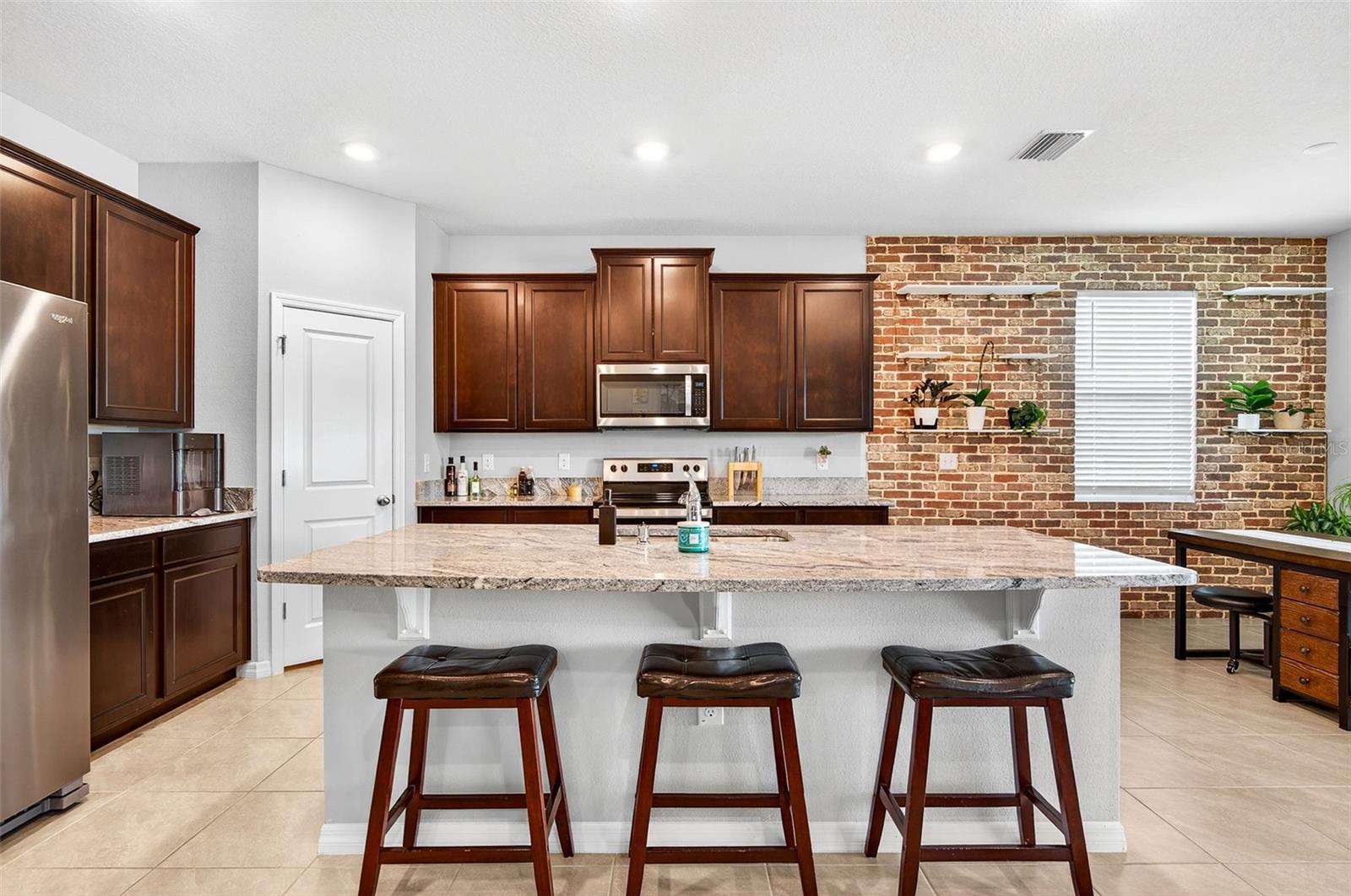 EPPERSON RANCH PH 6-1 - Residential