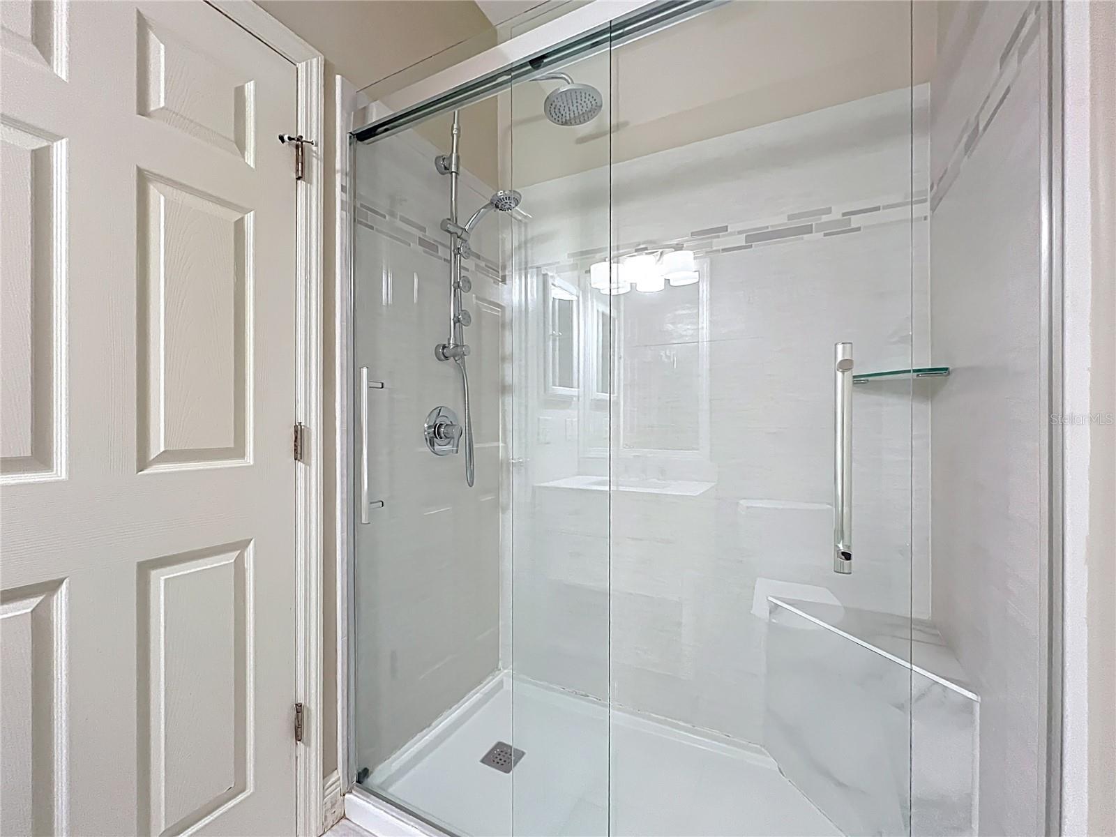 PARKSTONE - Residential