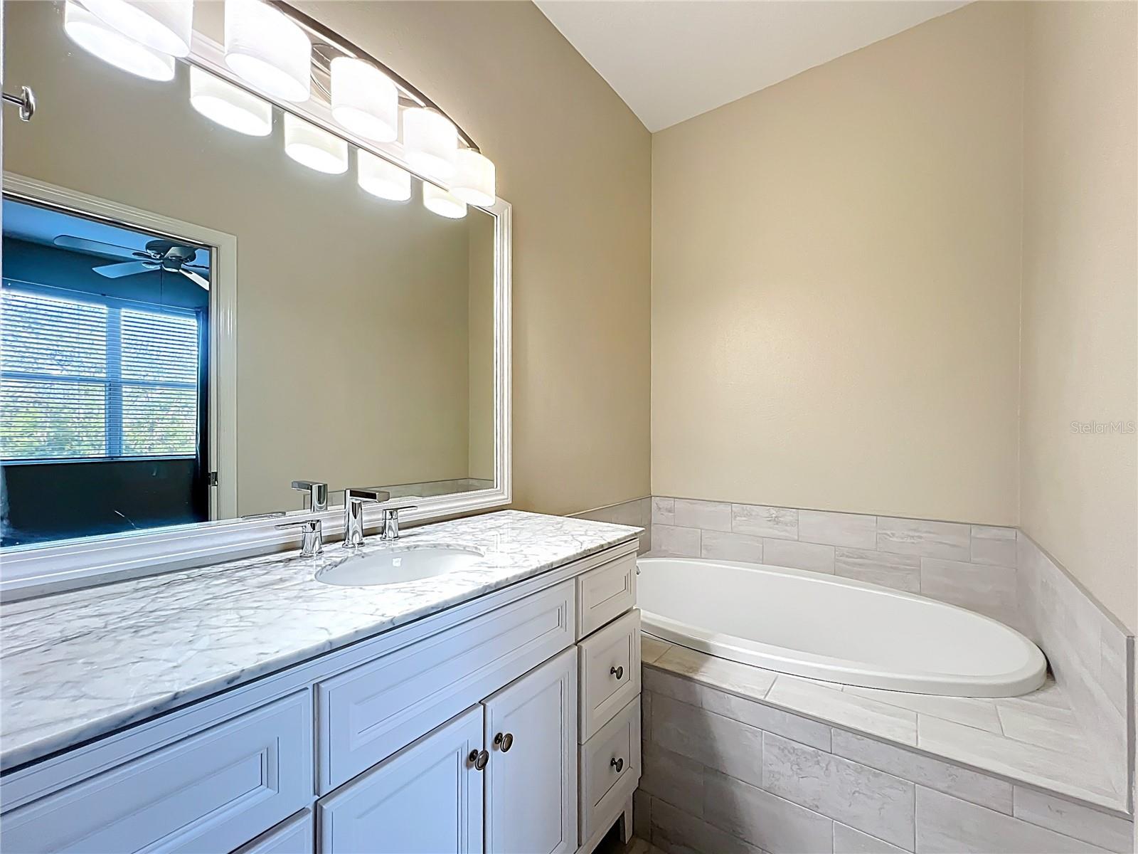 PARKSTONE - Residential