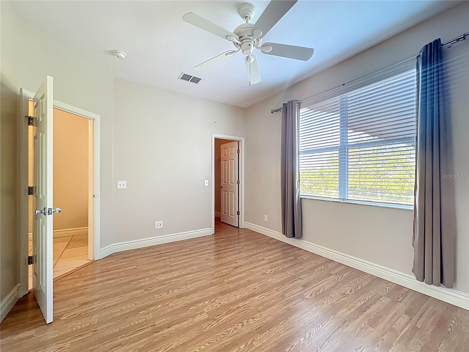 PARKSTONE - Residential