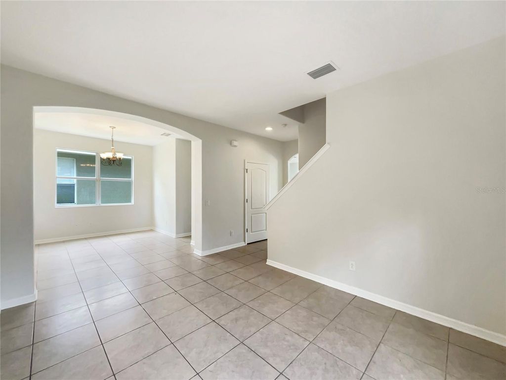 Photo of 10429 Avelar Ridge Drive, Riverview, FL 33578 (MLS # O6317459)