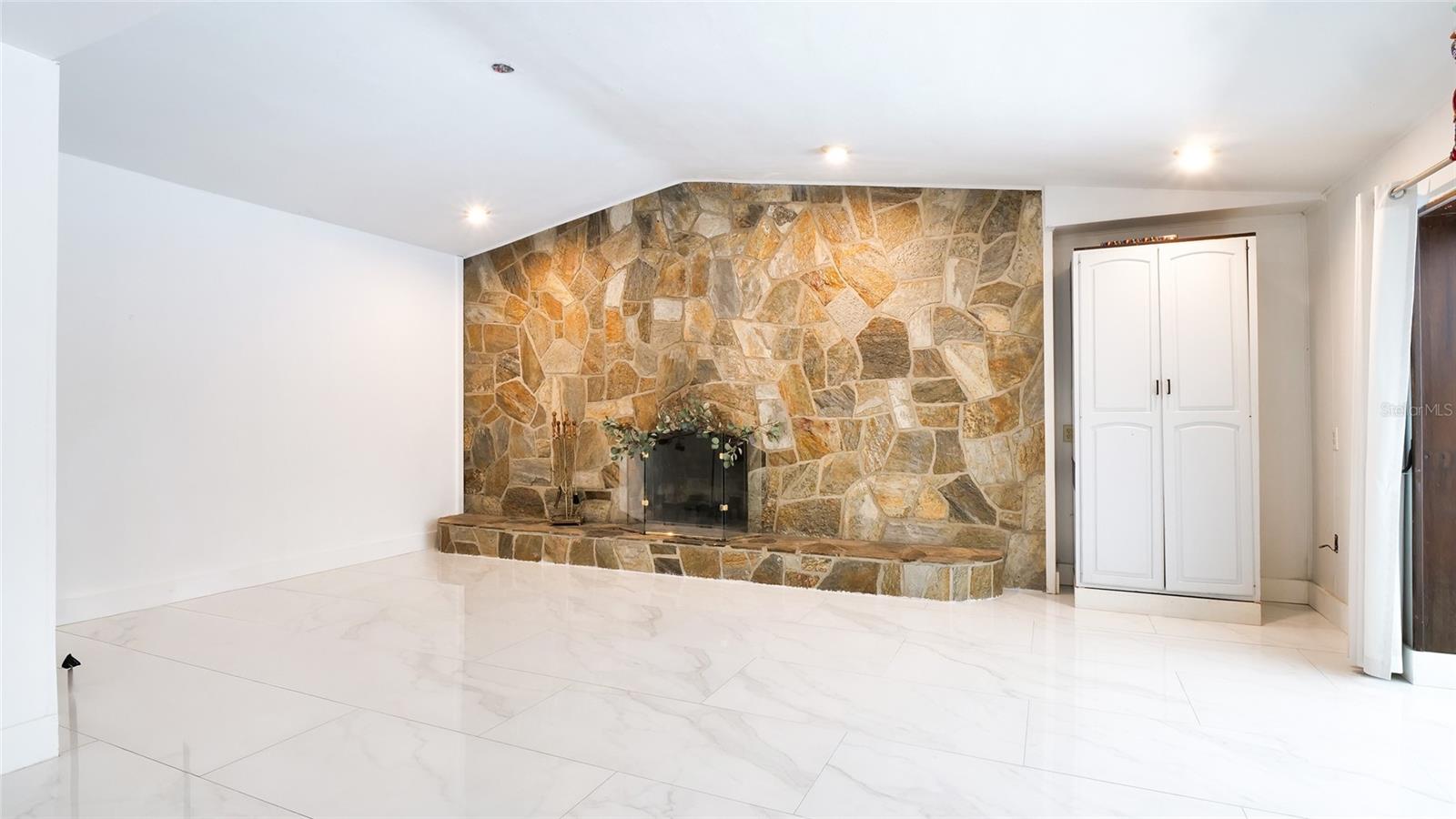 HONEYMOON RIDGE 2ND ADD - Residential