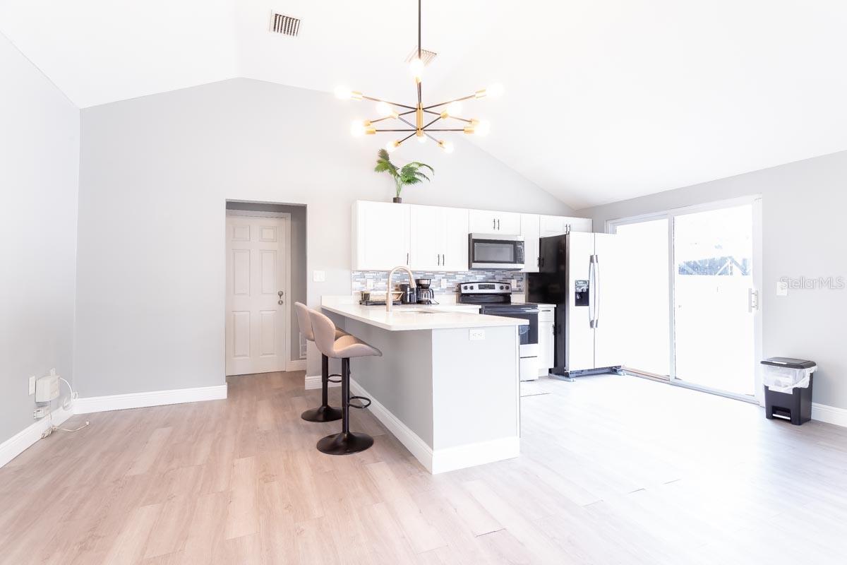 TEMPLE CREST UNIT 2 - Residential Lease