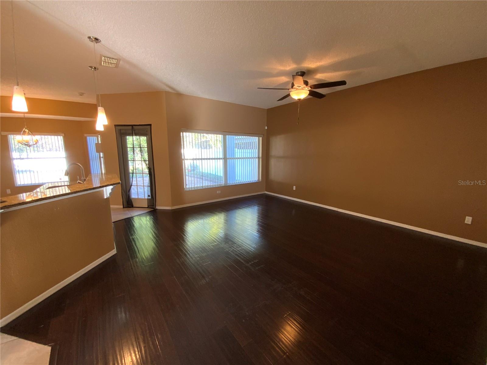 PINE CREEK 42/138 - Residential Lease