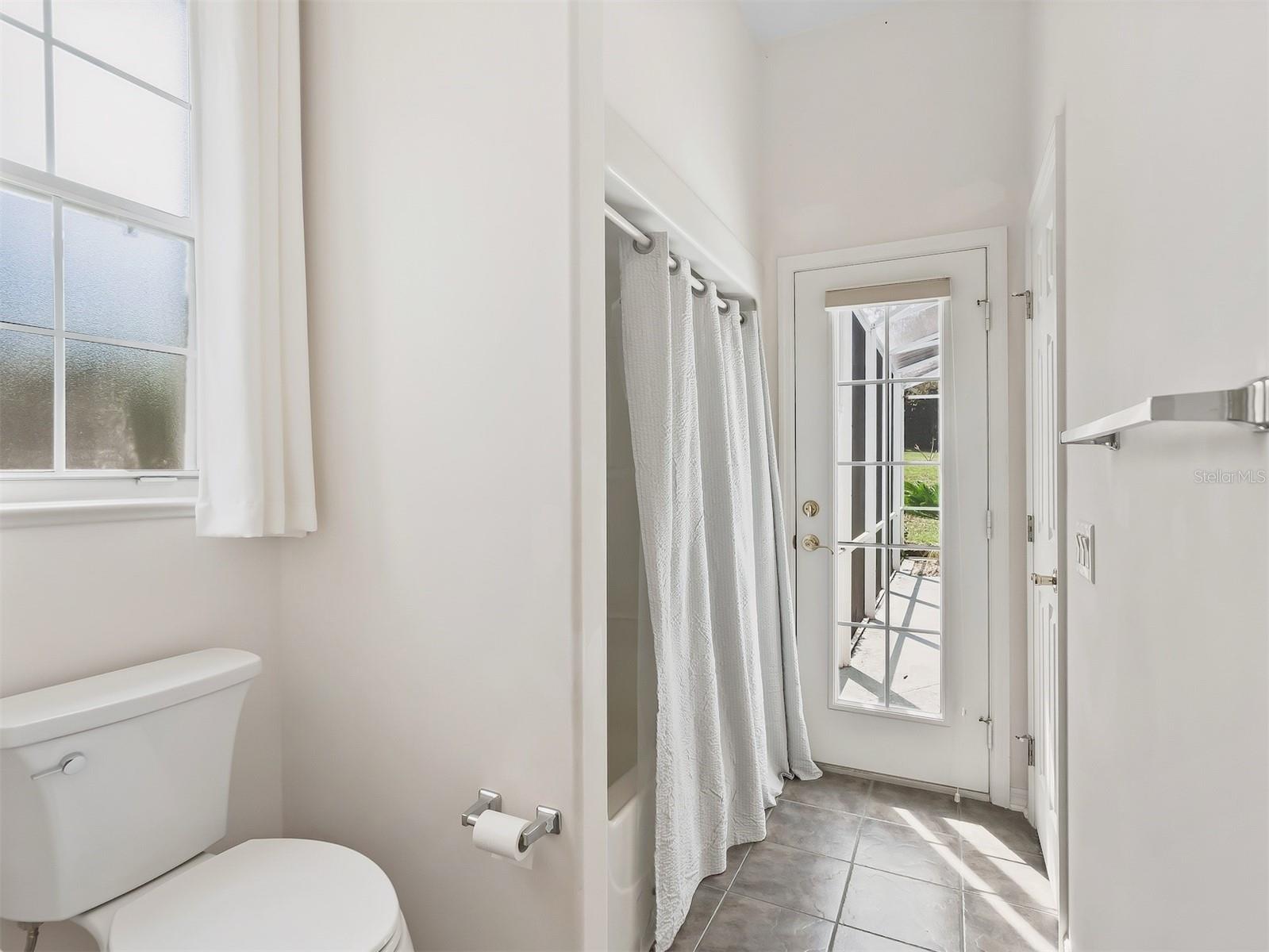 HARBOR HILLS UN #1 - Residential