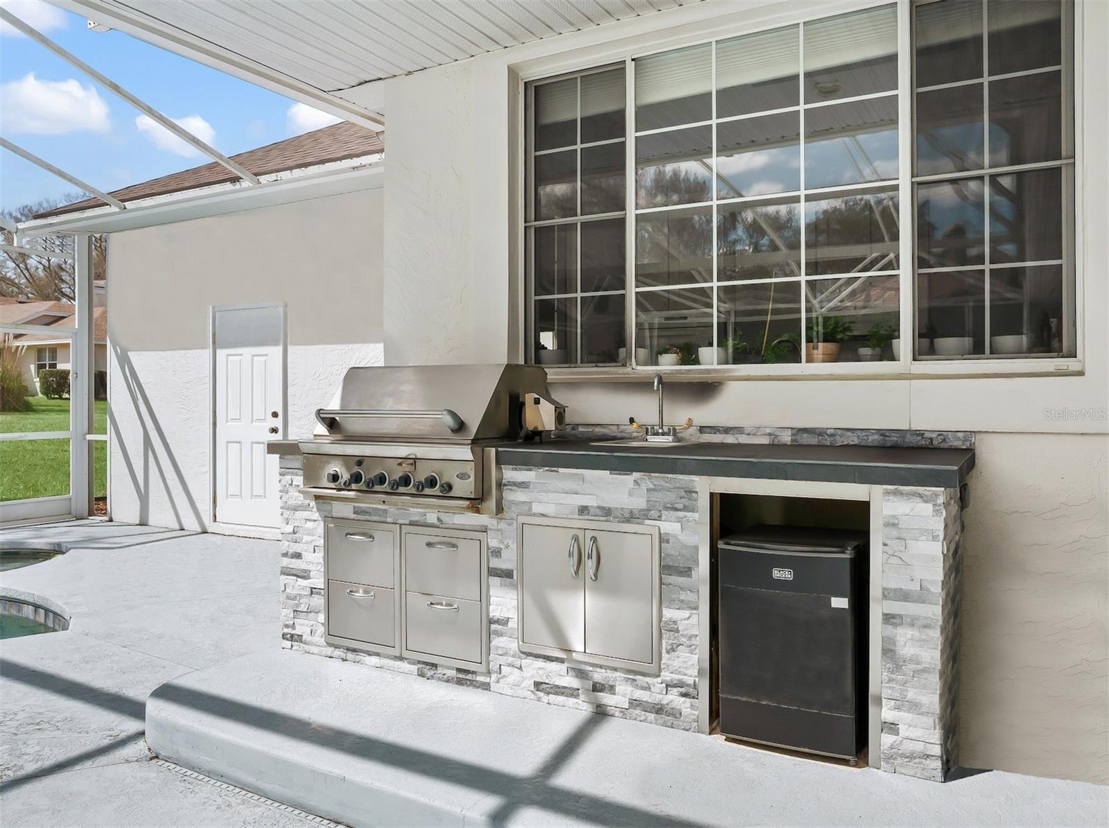 HARBOR HILLS UN #1 - Residential