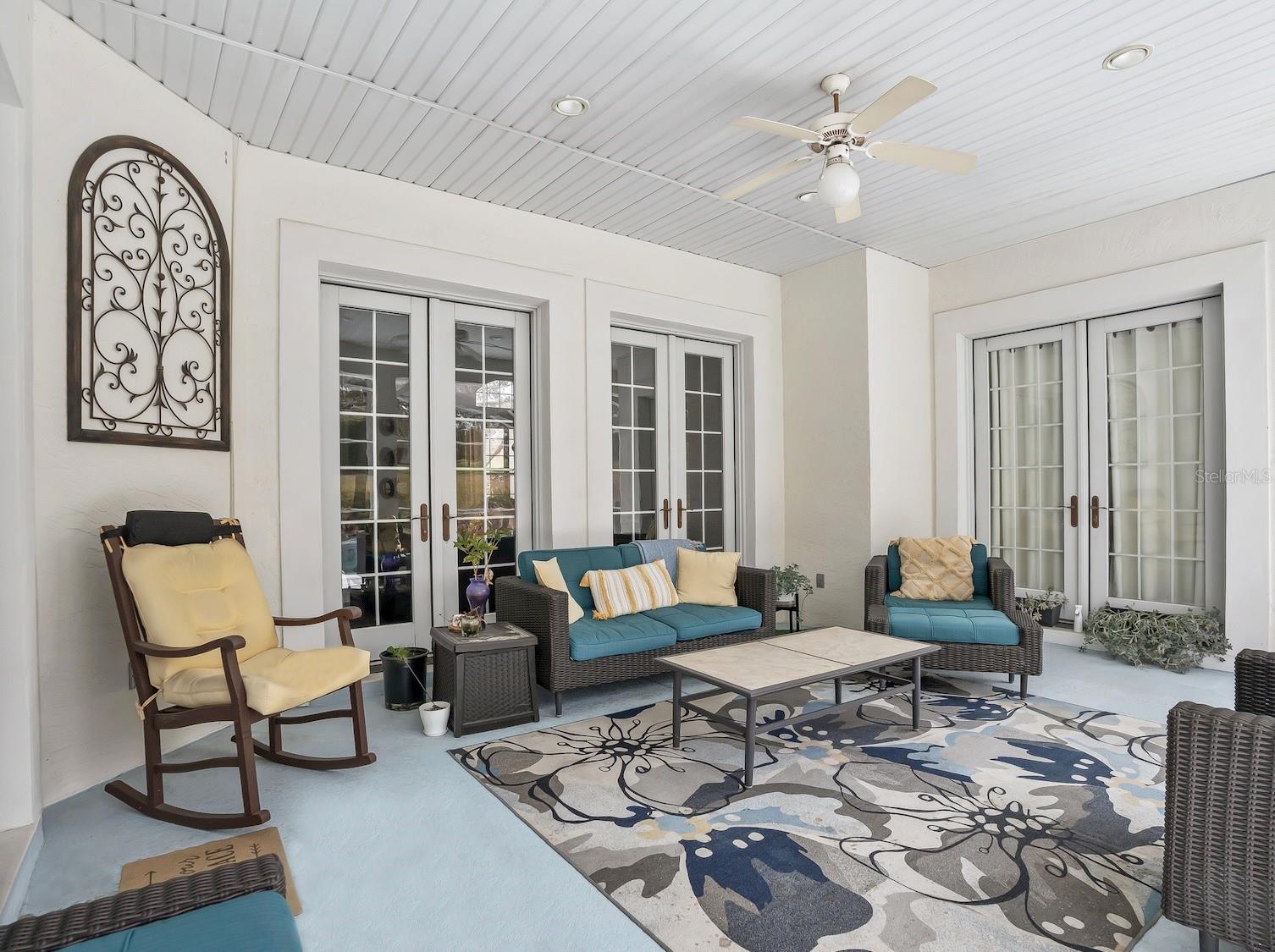 HARBOR HILLS UN #1 - Residential