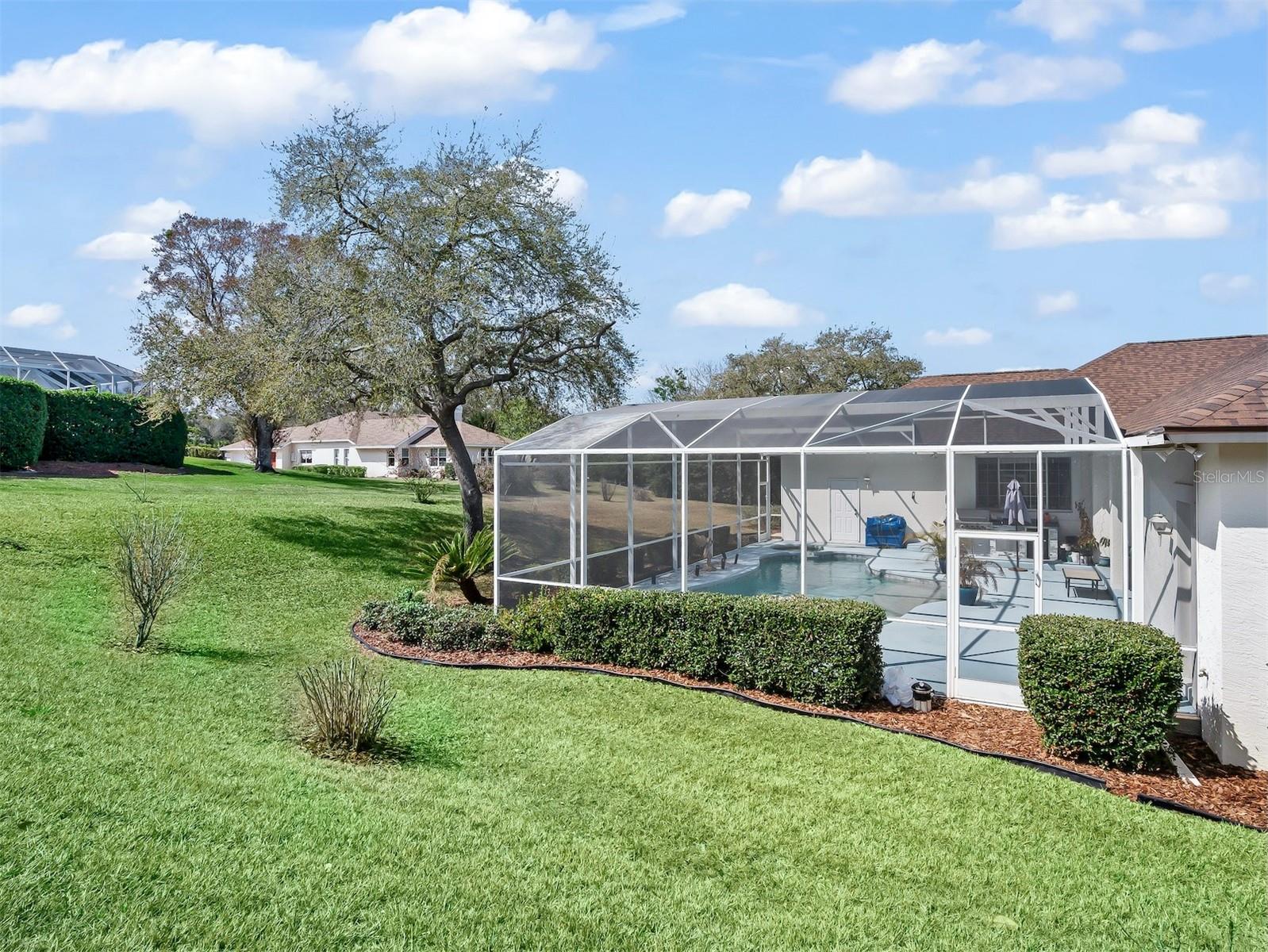 HARBOR HILLS UN #1 - Residential