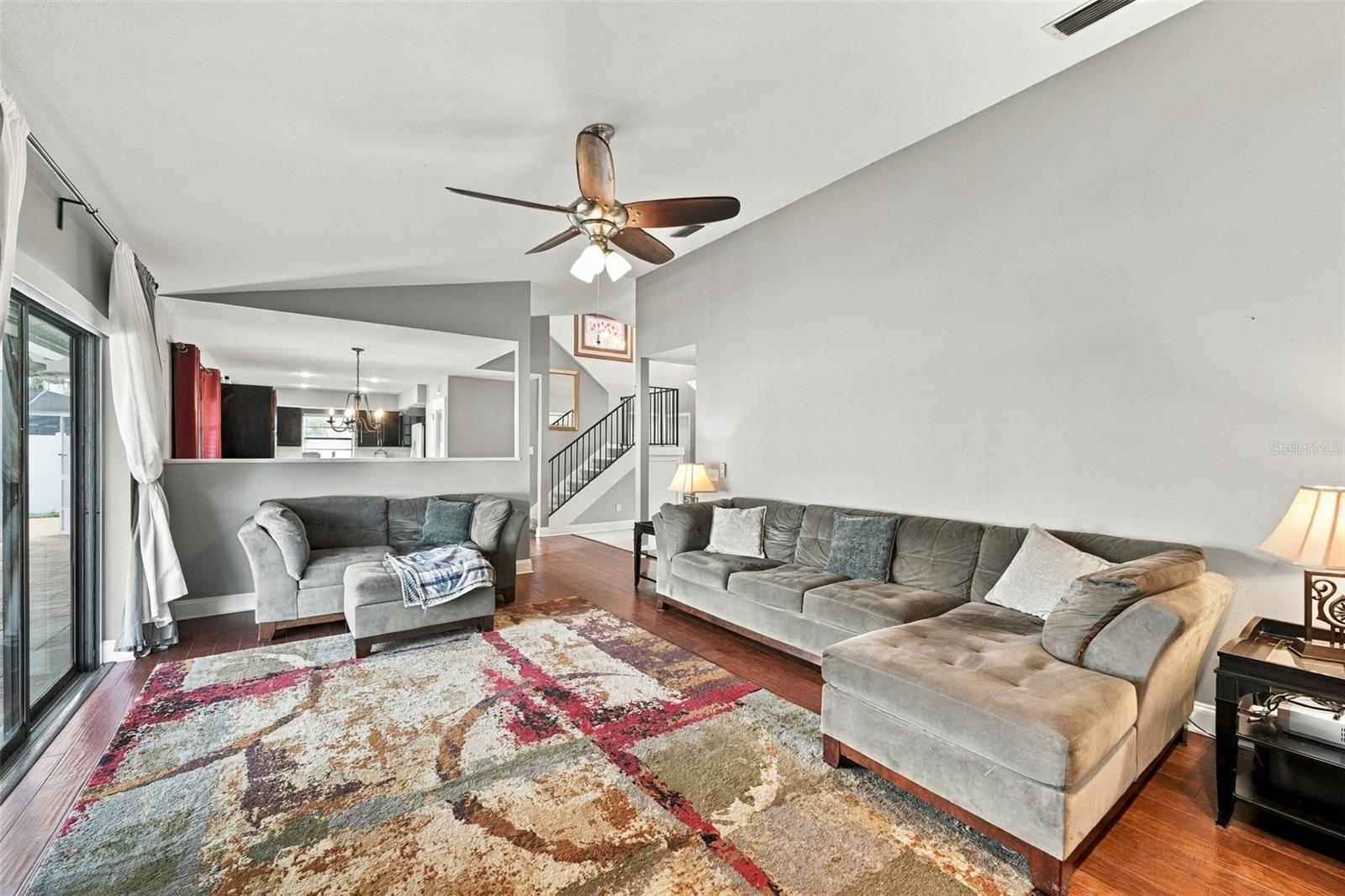 4717 KEMBLE COURT