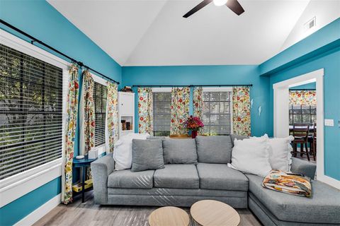 Tiny photo for 5520 NE 2nd Lane, Ocala, FL 34470 (MLS # OM714088)