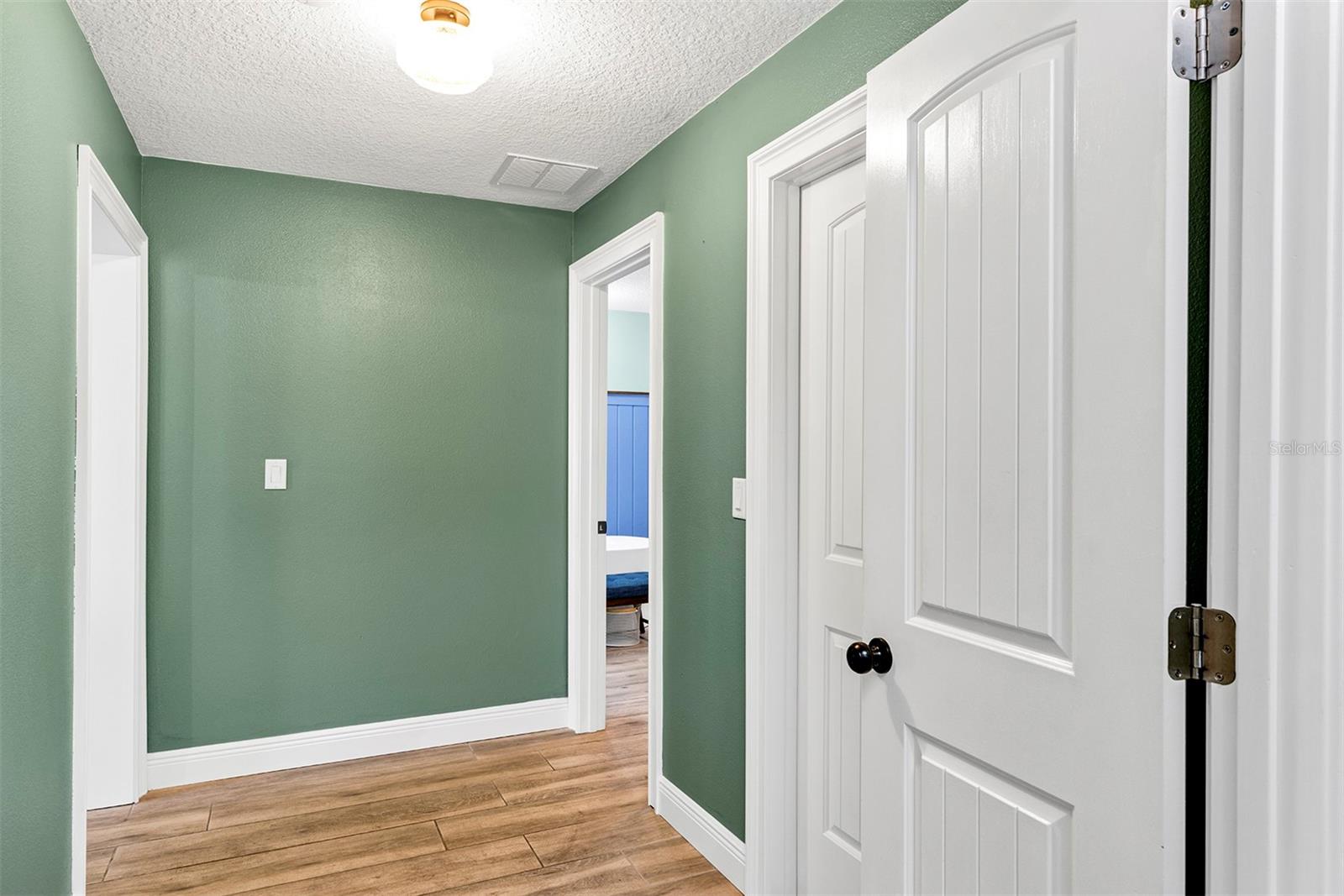 ORONOQUE - Residential