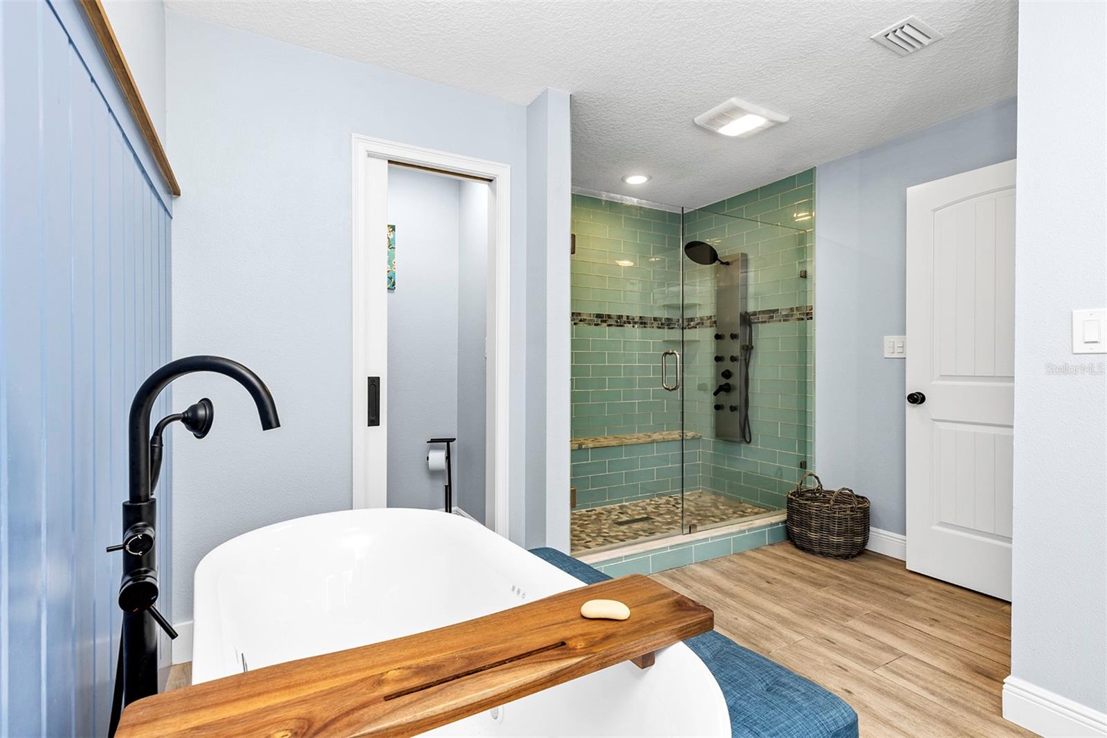 ORONOQUE - Residential