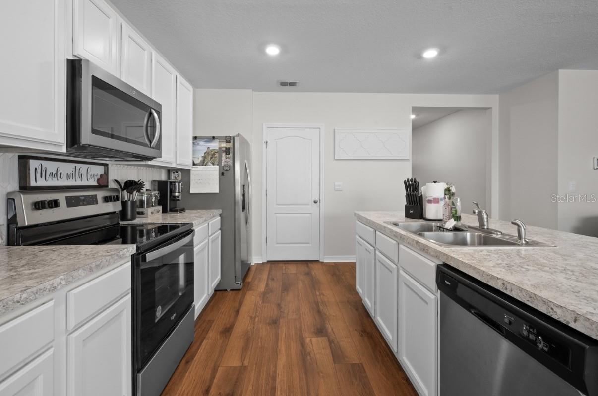 CYPRESS PARK ESTATES PHASE 1 - Residential